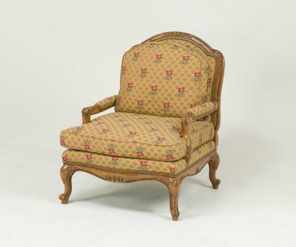 3339 COUSSINET CHAIR